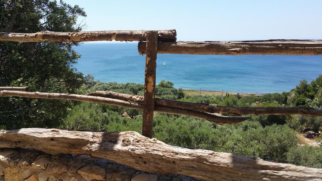 La Torre Di Merlino Patù Eksteriør billede