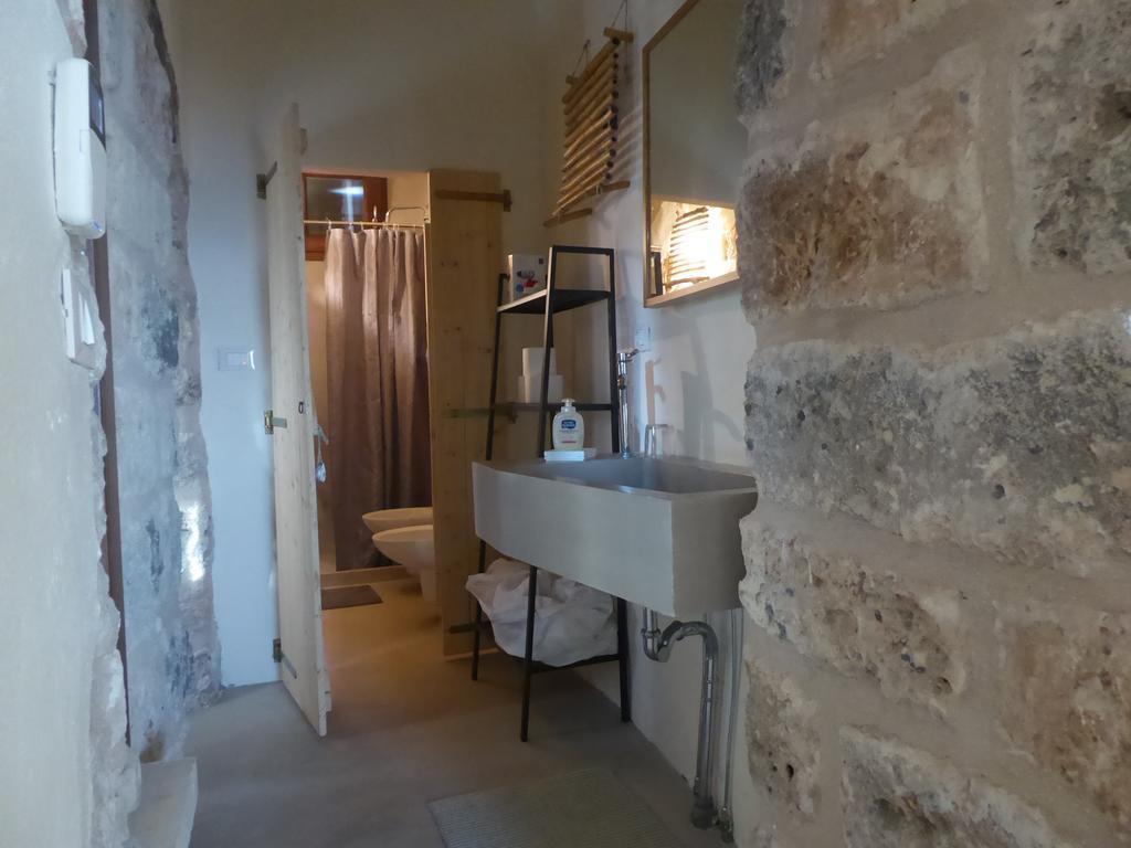 La Torre Di Merlino Patù Eksteriør billede